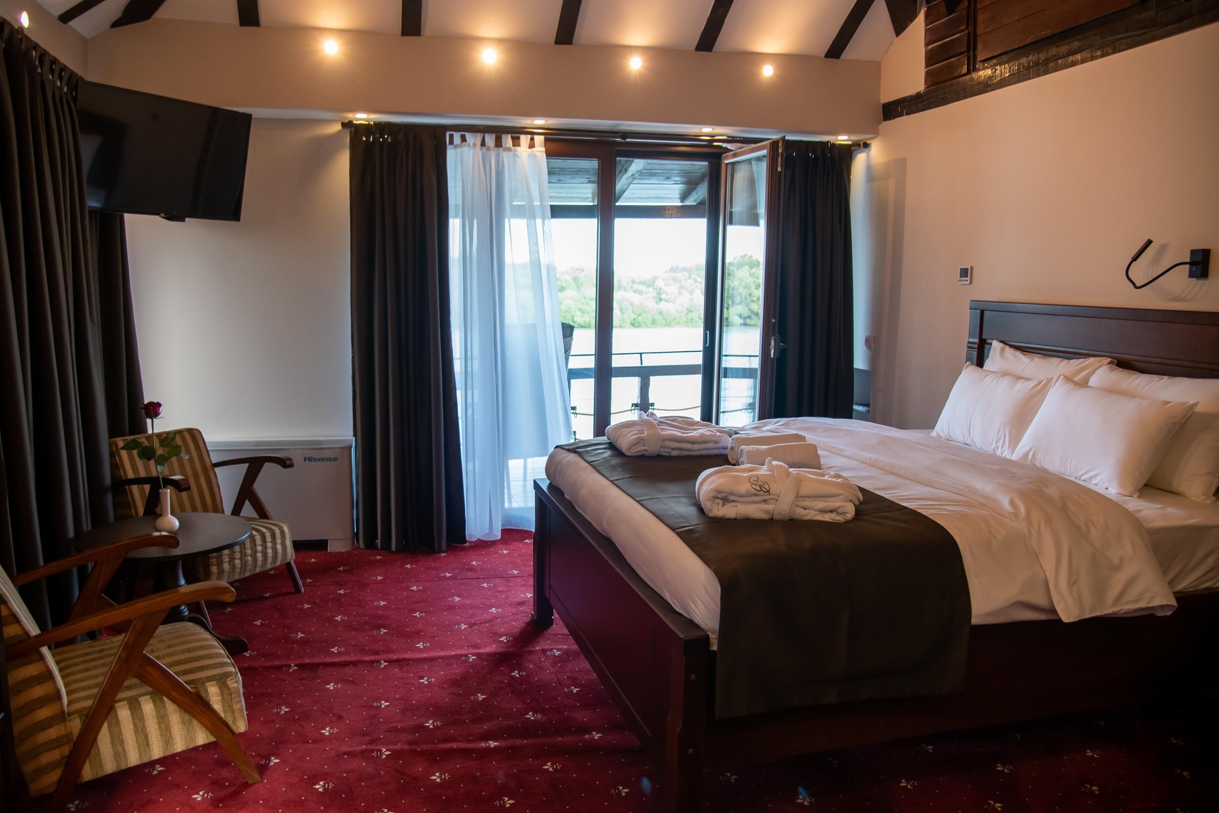 Bahus Inn Belgrade Luaran gambar
